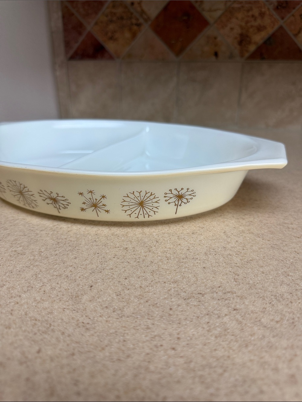 Pyrex Dandelion Duet Divided Serving Dish 1958-59 1.5 Quart - Picture 3 of 15